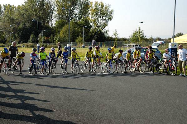 Youth racing at Sundorne, 19 September 2009
